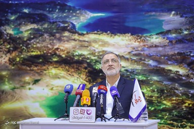 «علیرضا زاکانی» داوطلب سیزدهمین دوره انتخابات ریاست جمهوری در جلسه پرسش و پاسخ با دانشجویان دانشگاه‌های تهران