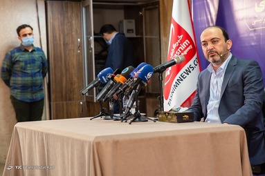 نشست خبری مهدی دوستی سخنگوی شورای هماهنگی ستاد سیدابراهیم رئیسی