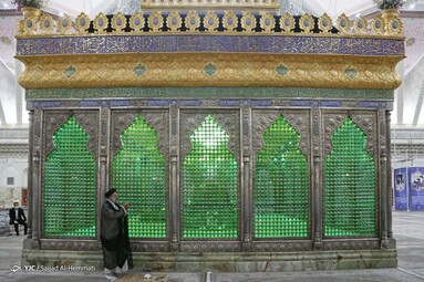 تجدید میثاق سید ابراهیم رئیسی با امام خمینی (ره) و شهدا - بهشت زهرا تهران