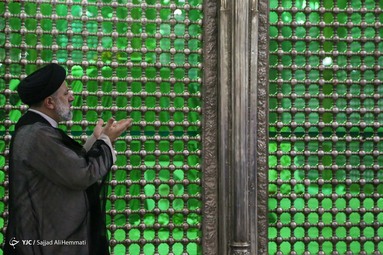 تجدید میثاق سید ابراهیم رئیسی با امام خمینی (ره) و شهدا - بهشت زهرا تهران