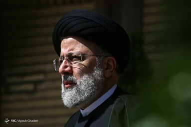حضور داوطلبین انتخابات ریاست جمهوری برای مناظره انتخاباتی در رسانه ملی