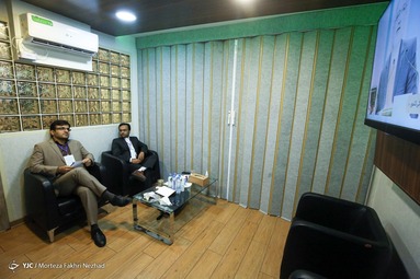 حضور همراهان کاندیداها در محل اولین مناظره انتخاباتی ریاست جمهوری