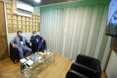 حضور همراهان کاندیداها در محل اولین مناظره انتخاباتی ریاست جمهوری