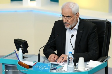 اولین مناظره ریاست جمهوری ۱۴۰۰ با حضور ۷ کاندیدای احراز صلاحیت شده توسط شورای نگهبان
