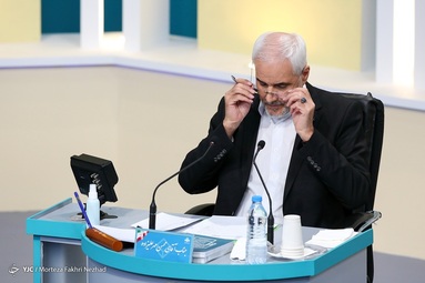 اولین مناظره ریاست جمهوری ۱۴۰۰ با حضور ۷ کاندیدای احراز صلاحیت شده توسط شورای نگهبان