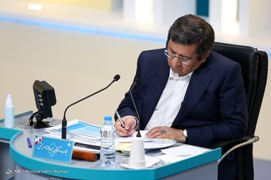 اولین مناظره ریاست جمهوری ۱۴۰۰ با حضور ۷ کاندیدای احراز صلاحیت شده توسط شورای نگهبان