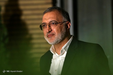 خروج کاندیداها از محل اولین مناظره ریاست جمهوری ۱۴۰۰