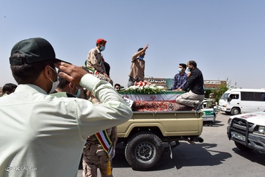 مراسم تشییع و تدفین پیکر پاک شهید «مجید جزایری فارسانی» پس از ۳۷ سال مفقودی - شاهین شهر اصفهان