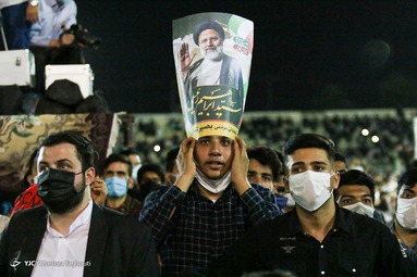 سید ابراهیم رئیسی داوطلب سیزدهمین دوره انتخابات ریاست جمهوری ۱۴۰۰ در سفر به خوزستان - ورزشگاه تختی اهواز