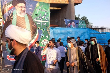 سید ابراهیم رئیسی داوطلب سیزدهمین دوره انتخابات ریاست جمهوری ۱۴۰۰ در سفر به خوزستان - ورزشگاه تختی اهواز