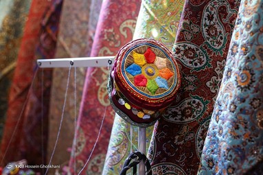 بازار کم رونق صنایع دستی - سرای سعدالسلطنه قزوین