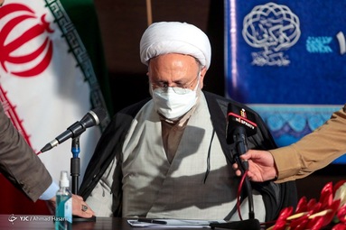 نشست خبری قائم مقام تولیت آستان قدس رضوی به مناسبت آغاز دهه کرامت در مشهد