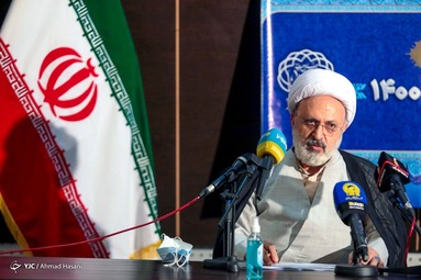 نشست خبری قائم مقام تولیت آستان قدس رضوی به مناسبت آغاز دهه کرامت در مشهد