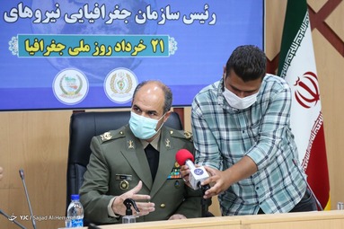 نشست خبری امیر سرتیپ دوم مجید فخری رئیس سازمان جغرافیایی نیرو‌های مسلح