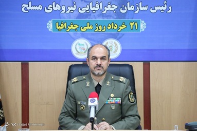 نشست خبری امیر سرتیپ دوم مجید فخری رئیس سازمان جغرافیایی نیرو‌های مسلح
