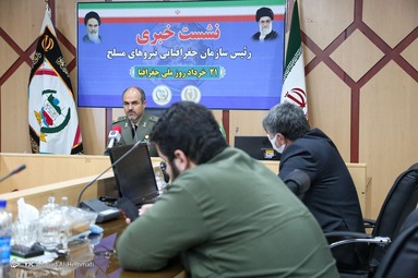 نشست خبری امیر سرتیپ دوم مجید فخری رئیس سازمان جغرافیایی نیرو‌های مسلح