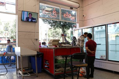 تماشای سومین مناظره انتخابات ریاست جمهوری -  زنجان