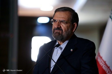 سومین مناظره انتخاباتی ریاست جمهوری، با حضور، سیدابراهیم رئیسی، محسن رضایی، سعید جلیلی، محسن مهرعلیزاده، عبدالناصر همتی، علیرضا زاکانی، امیرحسین قاضی زاده برگزار شد.