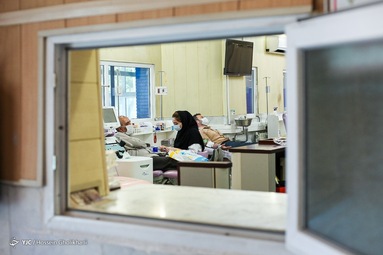اهدا خون هموطنان نیکوکار در آستانه روز جهانی اهدای خون - قزوین