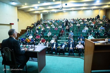 نشست علیرضا زاکانی داوطلب انتخابات ریاست جمهوری با اساتید ودانشجویان دانشگاه امیرکبیر