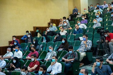 نشست علیرضا زاکانی داوطلب انتخابات ریاست جمهوری با اساتید ودانشجویان دانشگاه امیرکبیر