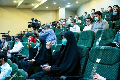 نشست علیرضا زاکانی داوطلب انتخابات ریاست جمهوری با اساتید ودانشجویان دانشگاه امیرکبیر
