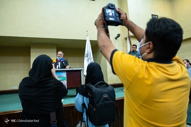 نشست علیرضا زاکانی داوطلب انتخابات ریاست جمهوری با اساتید ودانشجویان دانشگاه امیرکبیر