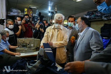بازدید سعید جلیلی از کارگاه تولیدی معلولان