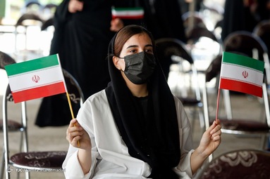دیدار سید ابراهیم رئیسی با فعالین بانوان و دختران