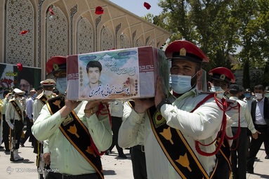 مراسم وداع و تشییع پیکر شهید یوسف زنجانی پور