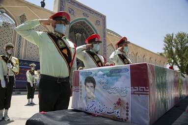 مراسم وداع و تشییع پیکر شهید یوسف زنجانی پور
