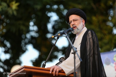 حضور سید ابراهیم رئیسی در گردهمایی بزرگ فرهنگیان - هتل المپیک