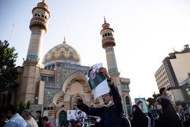 تبلیغات هوادارن آیت الله سید ابراهیم رییسی- میدان فلسطین