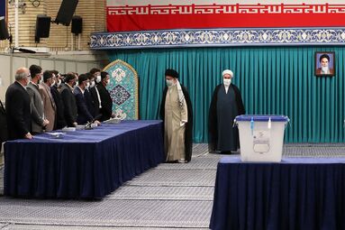 حضور مقام معظم رهبری در انتخابات ۱۴۰۰