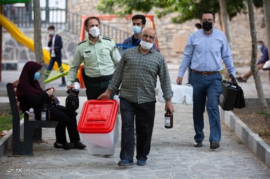 توزیع صندوق‌های اخذ رای سیزدهمین دوره انتخابات ریاست جمهوری و ششمین دوره انتخابات شورا‌های اسلامی شهر و روستا  - همدان