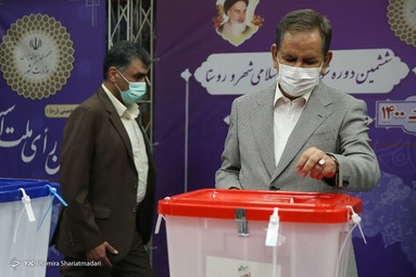 حضور اسحق جهانگیری در ستاد انتخابات کشور