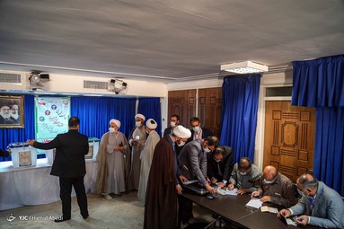 حضور مراجع تقلید در انتخابات ۱۴۰۰