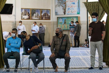 حضور مردم در پای صندوق‌های اخذ رای انتخابات ۱۴۰۰ - مسجد پیامبر اعظم شهید محلاتی