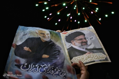 جشن پیروزی هواداران آیت‌الله رئیسی - میدان ولیعصر (عج)