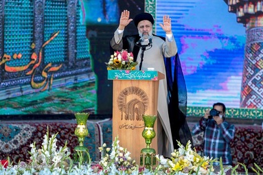 سفر ابراهیم رئیسی به مشهد مقدس