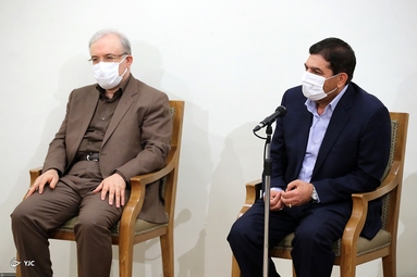 دریافت دُز اول واکسن ایرانی کرونا توسط رهبر انقلاب