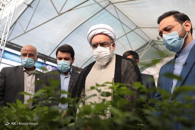 رونمایی از دستاوردهای فناورانه و دانش بنیان آستان قدس رضوی
