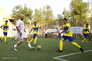 بازی نمادین پیشکسوتان تیم ملی با تیم فرشتگان آسمانی نوجونان سندروم دان