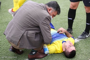 بازی نمادین پیشکسوتان تیم ملی با تیم فرشتگان آسمانی نوجونان سندروم دان