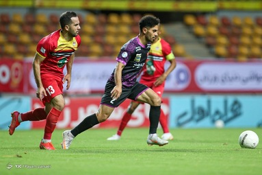 لیگ برتر فوتبال/ فولاد  - پرسپولیس