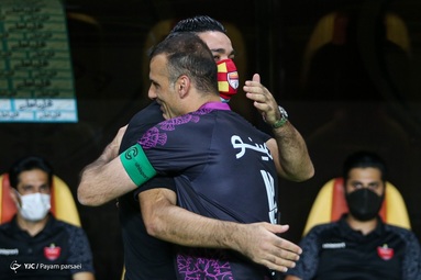 لیگ برتر فوتبال/ فولاد  - پرسپولیس