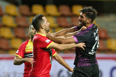 لیگ برتر فوتبال/ فولاد  - پرسپولیس