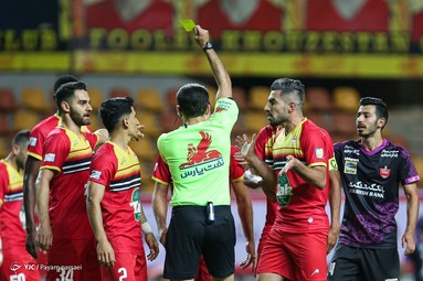 لیگ برتر فوتبال/ فولاد  - پرسپولیس