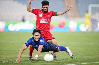 دیدار تیم‌های فوتبال پرسپولیس و استقلال در نود و ششمین بازی شهرآورد پایتخت، در مرحله یک چهارم نهایی جام حذفی
