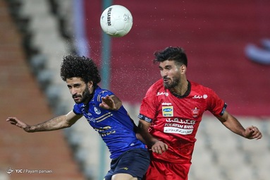 دیدار تیم‌های فوتبال پرسپولیس و استقلال در نود و ششمین بازی شهرآورد پایتخت، در مرحله یک چهارم نهایی جام حذفی